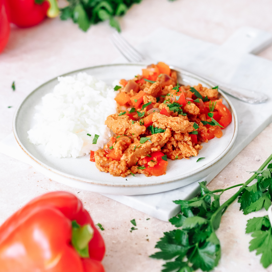 Proteinreiches Soja Schnetzel Rezept: Vegane Paprika Reis Pfanne
