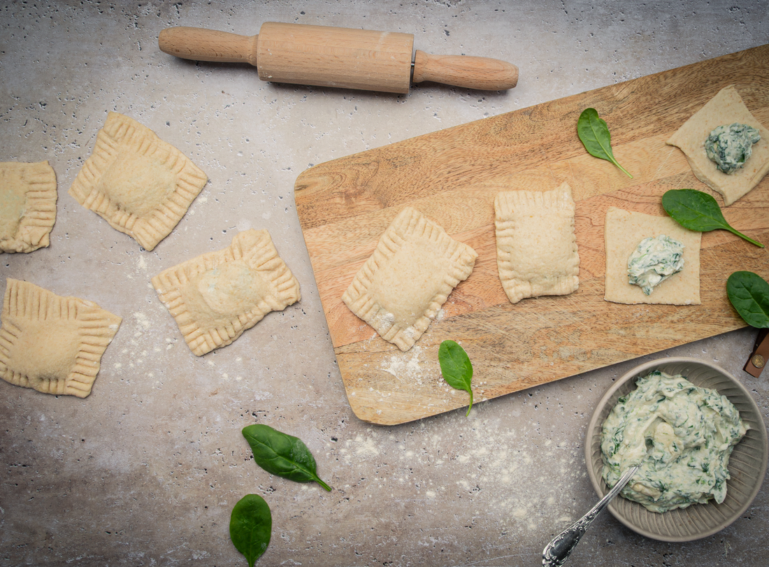 Vegane Ravioli mit Thymian-Füllung & Salbei-Butter